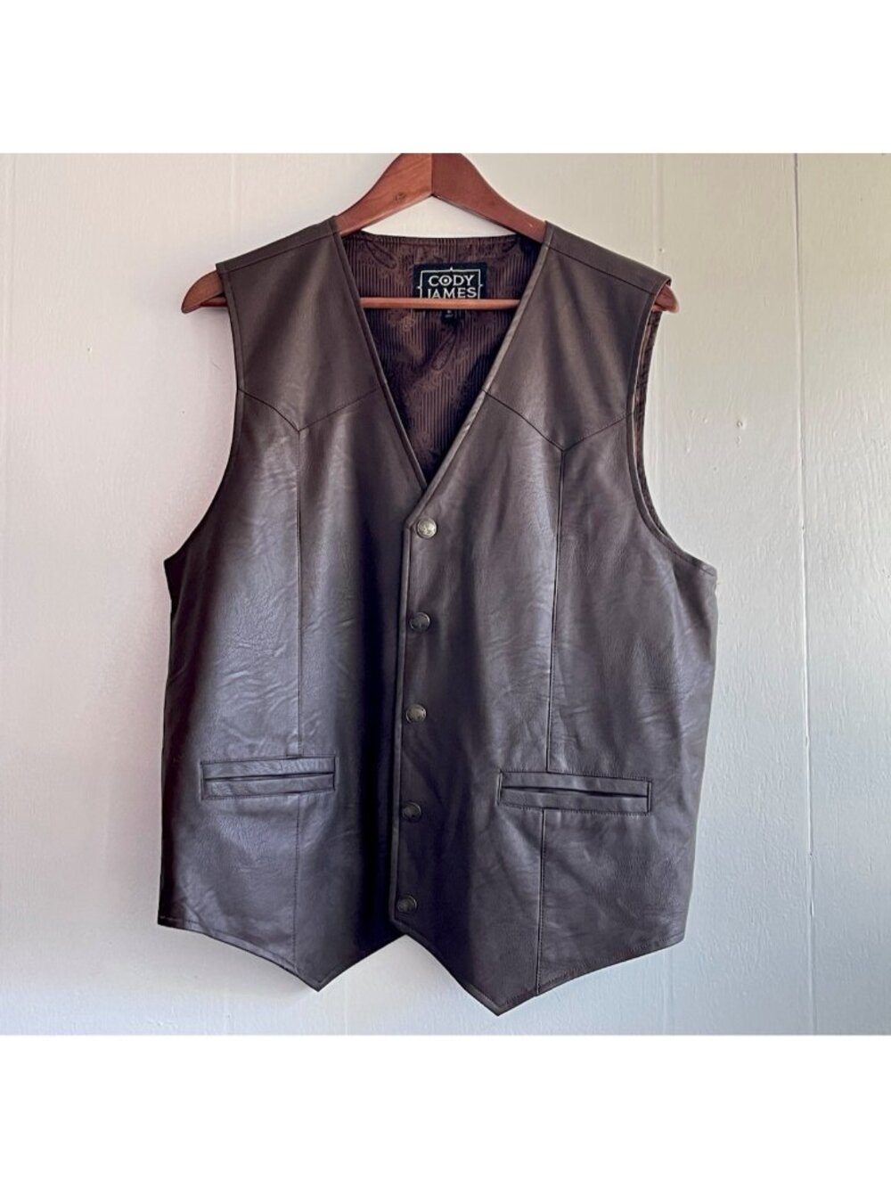 Cody James Men’s Vest Brown Western Buffalo Buttons Faux Leather Size M